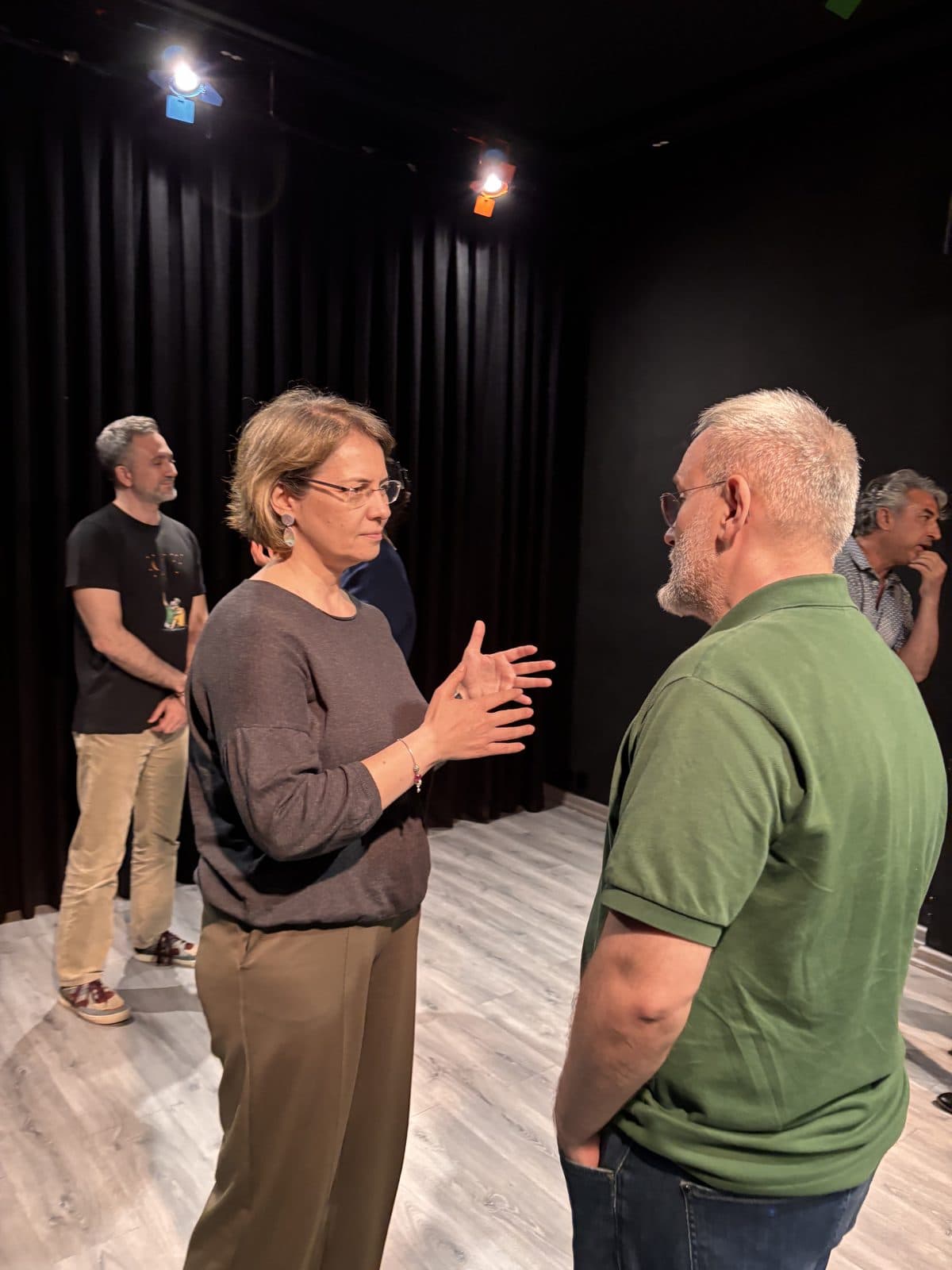 English Drama Lab — sahne üzerinde çalışma
